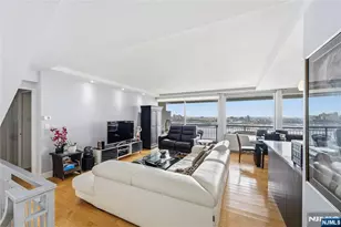 2 Horizon Road 1205, Fort Lee, NJ 07024 - Photo 4