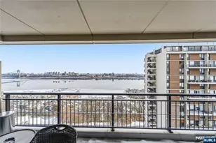 2 Horizon Road 1205, Fort Lee, NJ 07024 - Photo 12