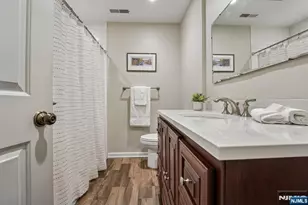 79 Konight Ct 79, Mahwah, NJ 07430 - Photo 16