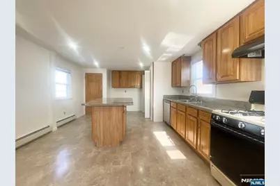 169 Magnolia Avenue 2+3 #2+3, Kearny, NJ 07032 - Photo 14