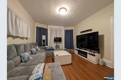 24-26 Franklin Place 1 #1, Kearny, NJ 07032 - Photo 4