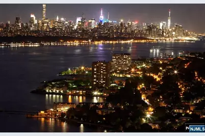 200 Old Palisade Road 18D #18D, Fort Lee, NJ 07024 - Photo 14