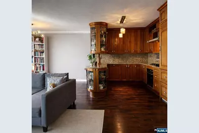 200 Old Palisade Road 18D #18D, Fort Lee, NJ 07024 - Photo 8