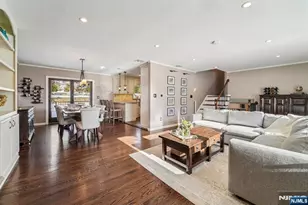 6 Browning Ct, Roseland, NJ 07068 - Photo 6