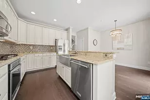 4 Wesmont Dr 1102, Wood Ridge, NJ 07075 - Photo 12