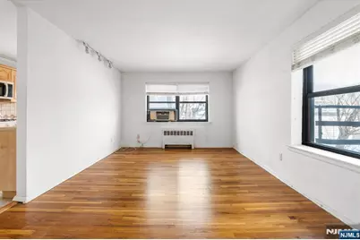 130 Orient Way 4H #4H, Rutherford, NJ 07070 - Photo 6