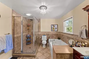 605 Gladys Ct, Northvale, NJ 07647 - Photo 28