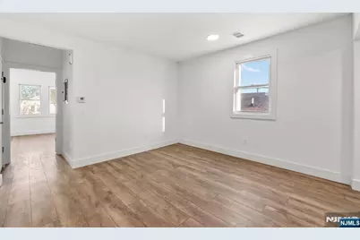 855 S 14th Street, Newark, NJ 07108 - Photo 12