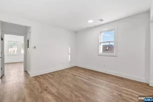 855 S 14th St, Newark, NJ 07108 - Photo 12