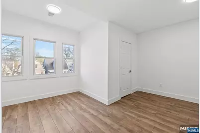 855 S 14th Street, Newark, NJ 07108 - Photo 22