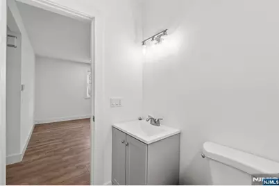 855 S 14th Street, Newark, NJ 07108 - Photo 18