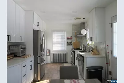 49 Notch Road, Clifton, NJ 07013 - Photo 6