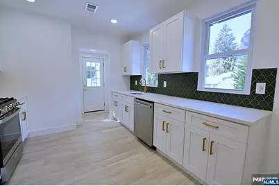 16 Clarke Street, Closter, NJ 07624 - Photo 2