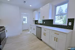 16 Clarke St, Closter, NJ 07624 - Photo 2