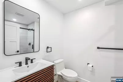 492 Oaktree Road, Oradell, NJ 07649 - Photo 30