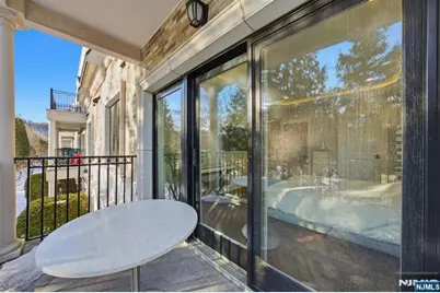 35 Marquis Court, Edgewater, NJ 07020 - Photo 24