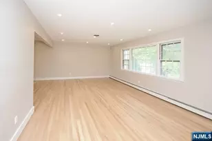 27-14 Berdan Ave, Fair Lawn, NJ 07410 - Photo 6