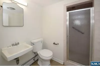 27-14 Berdan Avenue, Fair Lawn, NJ 07410 - Photo 20