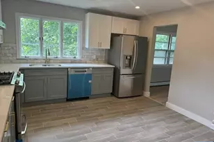 27-14 Berdan Ave, Fair Lawn, NJ 07410 - Photo 2