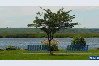 2208 Harmon Cove Tower, Secaucus, NJ 07094 - Photo 44