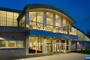 2208 Harmon Cove Tower, Secaucus, NJ 07094 - Photo 36