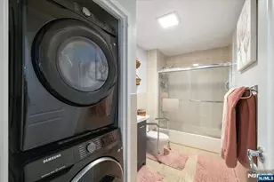 2208 Harmon Cove Tower, Secaucus, NJ 07094 - Photo 16