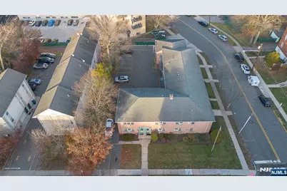 138 Clinton Place 7C #7C, Hackensack, NJ 07601 - Photo 2