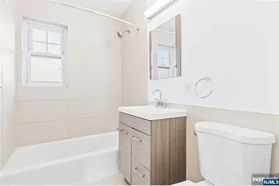 138 Clinton Place 7C #7C, Hackensack, NJ 07601 - Photo 12