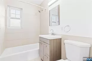 138 Clinton Pl 7C, Hackensack, NJ 07601 - Photo 12