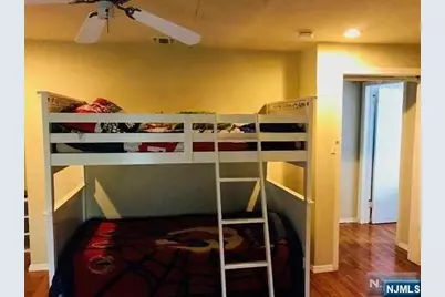 114 Doremus Avenue 2nd Floor #2nd Floor, Ridgewood, NJ 07450 - Photo 12