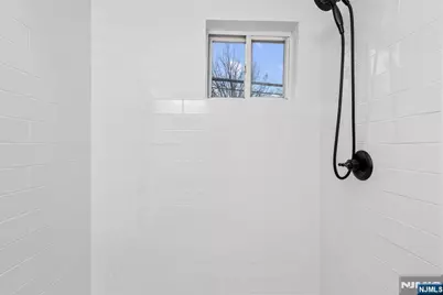 407 Park Avenue, Weehawken, NJ 07086 - Photo 14