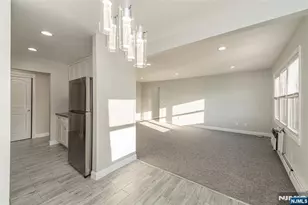 12 N End Dr, Secaucus, NJ 07094 - Photo 6