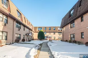 12 N End Dr, Secaucus, NJ 07094 - Photo 2