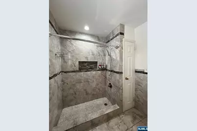 99 Richmond Street 1 #1, Lodi, NJ 07644 - Photo 6