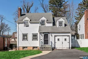 766 Salem St, Teaneck Township, NJ 07666 - Photo 1