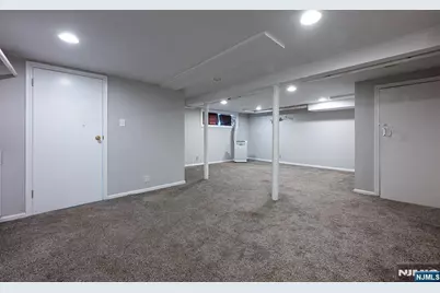 766 Salem Street, Teaneck Township, NJ 07666 - Photo 22