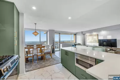 1600 Parker Avenue 27J #27J, Fort Lee, NJ 07024 - Photo 8