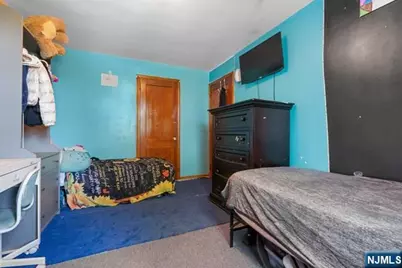 395 Palisade Avenue 1 #1, Garfield, NJ 07026 - Photo 8