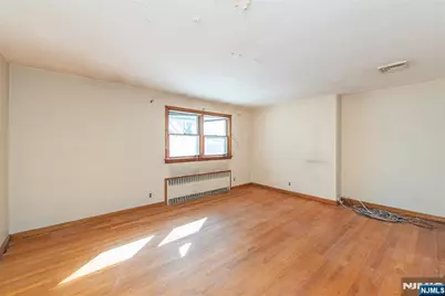 90 Dick Street, Clifton, NJ 07013 - Photo 10