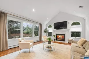 3 Stonewall Ct, Woodcliff Lake, NJ 07677 - Photo 14