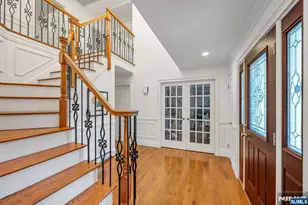 3 Stonewall Ct, Woodcliff Lake, NJ 07677 - Photo 2