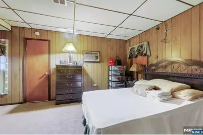 213-215 Central Avenue, East Newark, NJ 07029 - Photo 16