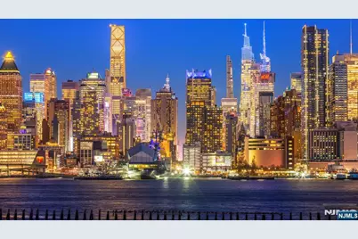 16 Regency Place 16 #16, Weehawken, NJ 07086 - Photo 14