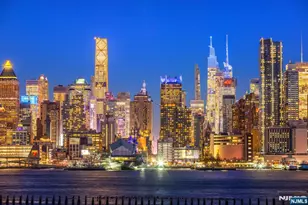 16 Regency Pl 16, Weehawken, NJ 07086 - Photo 14