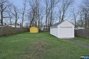 1096 Margaret St, Teaneck Township, NJ 07666 - Photo 20