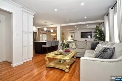 53 Lockwood Drive, Waldwick, NJ 07463 - Photo 6