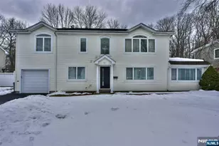 53 Lockwood Dr, Waldwick, NJ 07463 - Photo 2