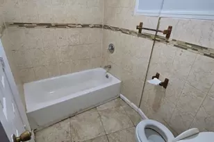 588 10th St, Newark, NJ 07103 - Photo 6