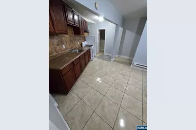 588 10th Street, Newark, NJ 07103 - Photo 4