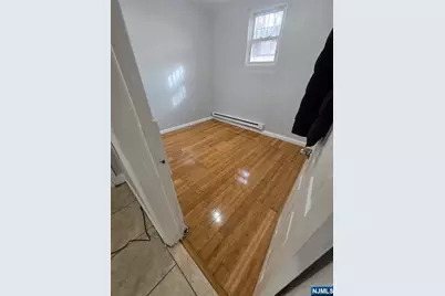 588 10th Street, Newark, NJ 07103 - Photo 8